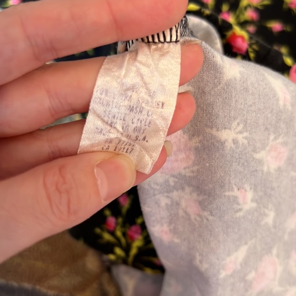 VINTAGE BETSEY JOHNSON COTTON BODYCON ROSES MILKMAID MIDI DRESS - Picture 8 of 11